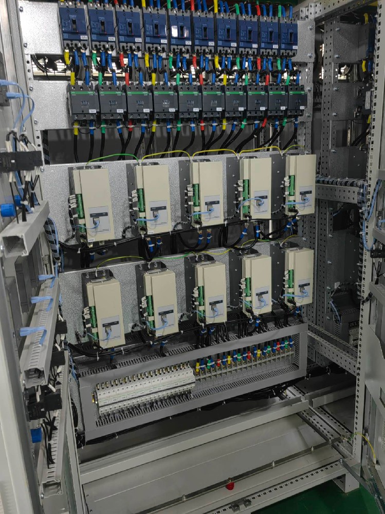 为什么加热电力调整器输出不不变？