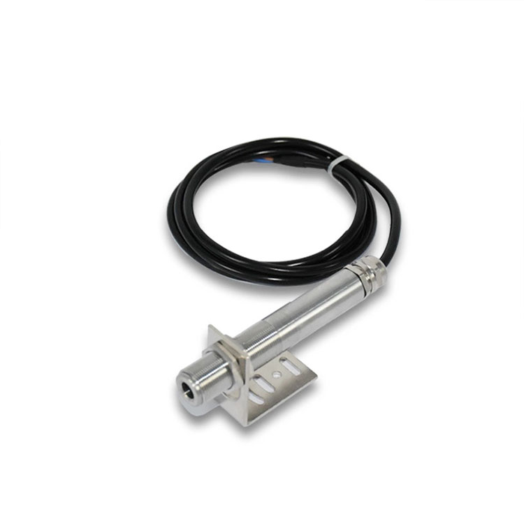 热电偶与红表线温度计相比，它们在分歧利用场景中的利益和劣势是什么？