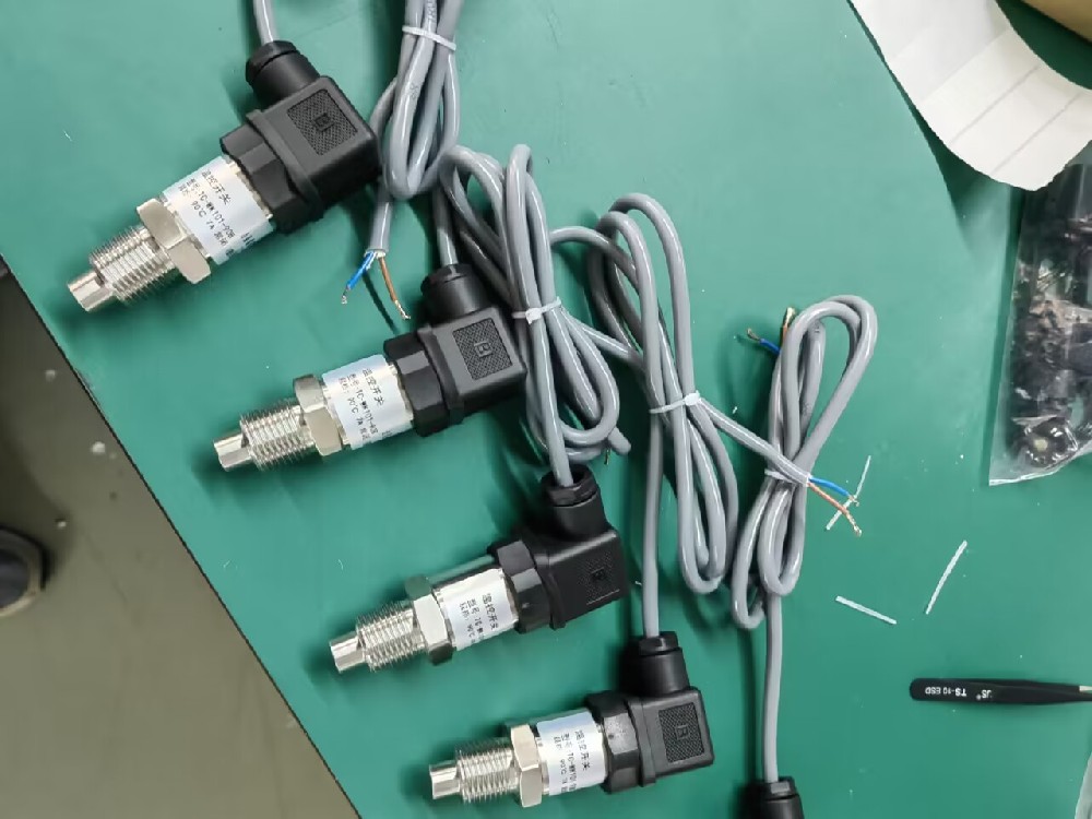 热电偶可能接受的最大压力是几多？在高压环境下是否会影响丈量正确性？